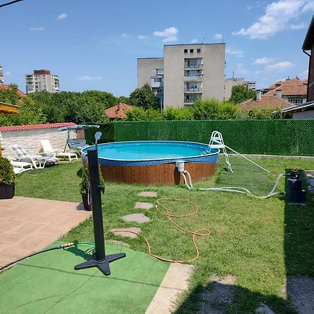 Къща Карби Kŭrdzhali Exteriér fotografie
