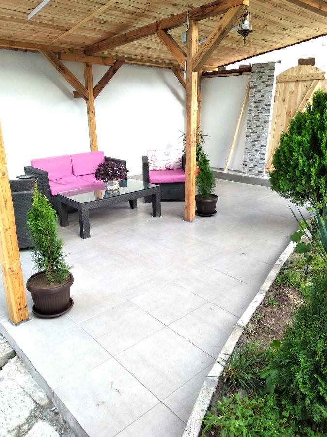Къща Карби Kŭrdzhali Exteriér fotografie