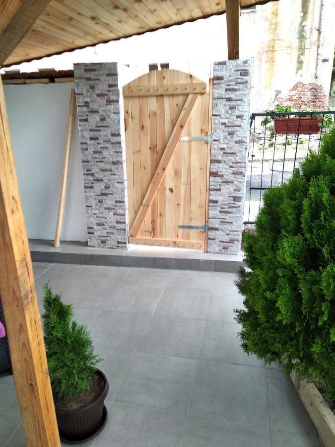 Къща Карби Kŭrdzhali Exteriér fotografie